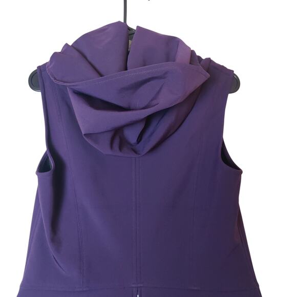 Noel Asmar Leto Equestrian Waterproof Hooded Riding Vest Plum Purple Small - Picture 8 of 16